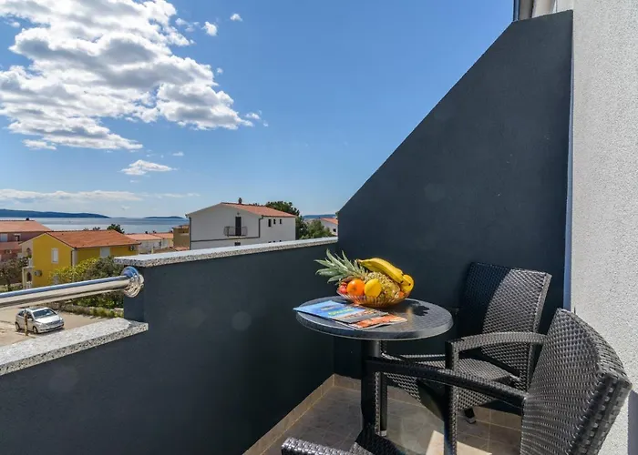 Etta Ciovo Апартаменти *