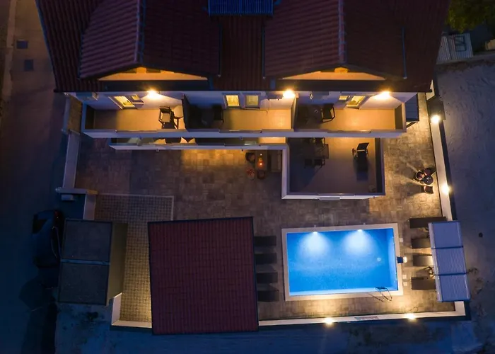 Etta Ciovo Апартаменти Трогір