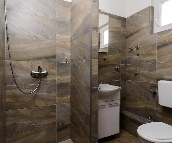 Etta Ciovo Апартаменти Трогір