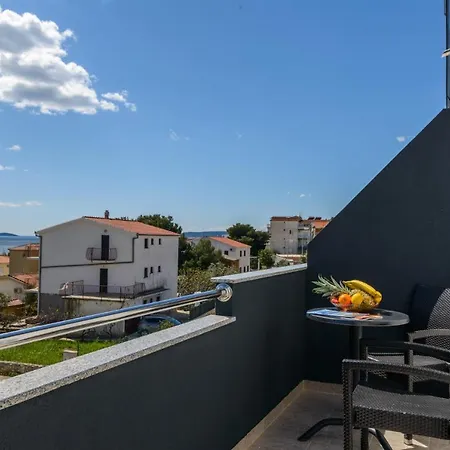 Etta Ciovo Appartement *